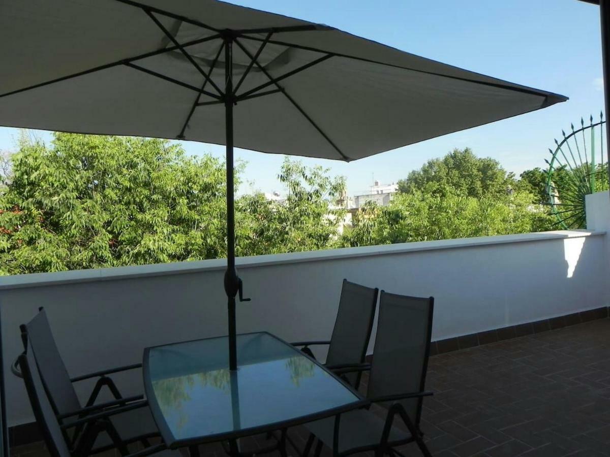 Atico Con Terraza En Alameda De Hercules Sevilla Bagian luar foto