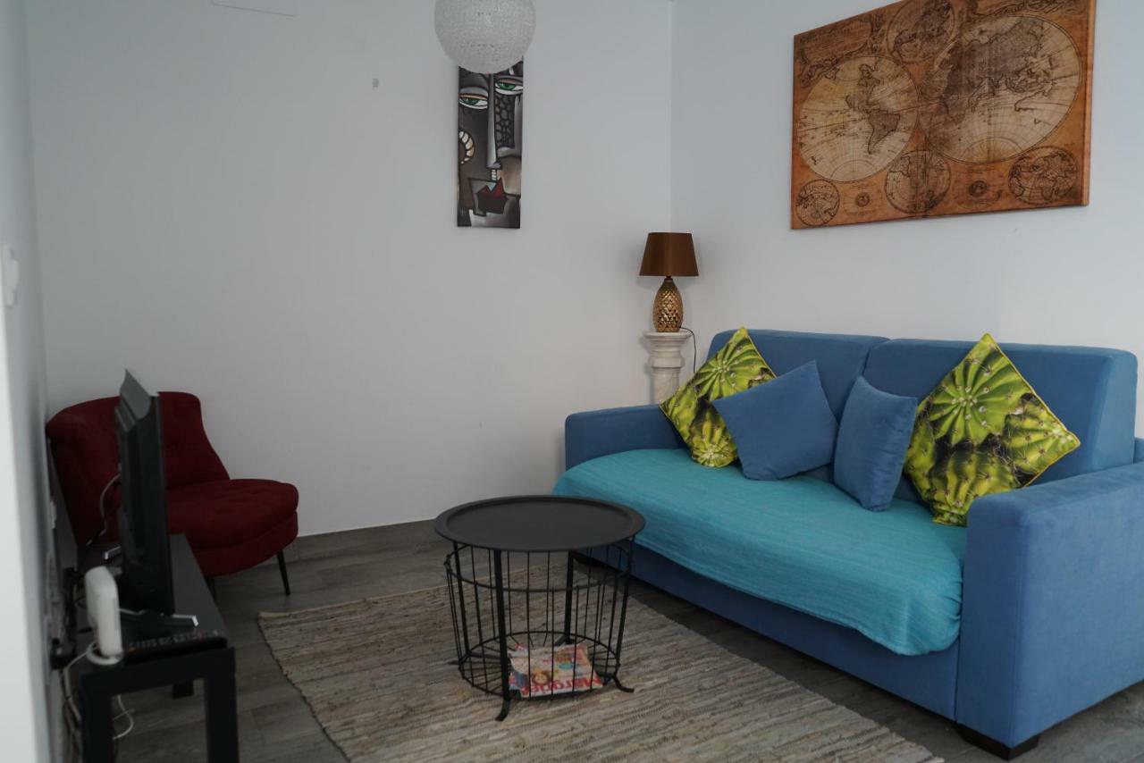 Atico Con Terraza En Alameda De Hercules Sevilla Bagian luar foto